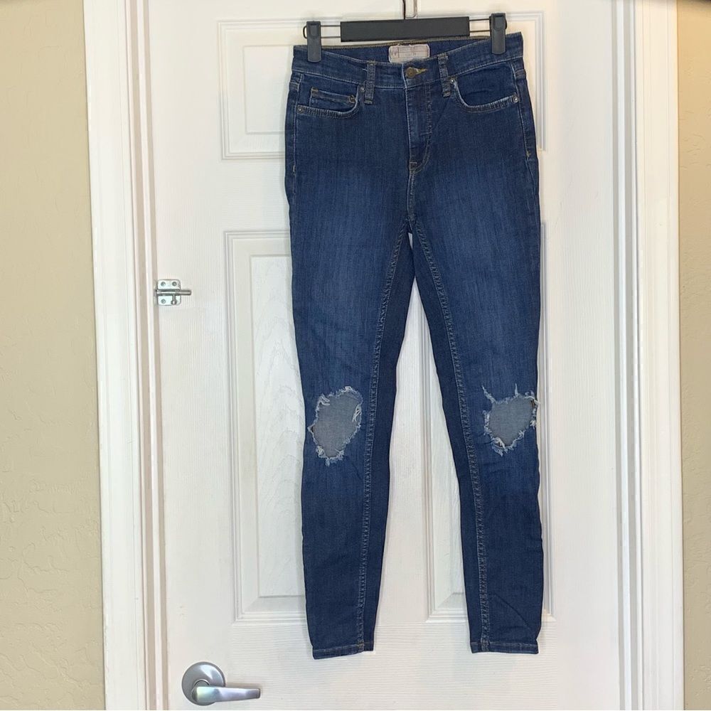 Free People Distressed Skinny Jeans Size 26